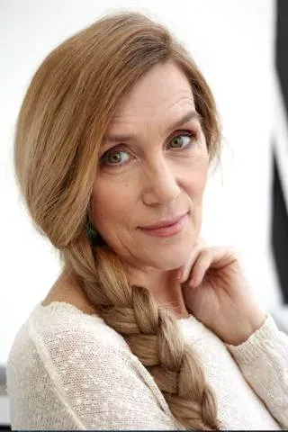 Profile photo of customer Mary S. commenting on improved metabolism with Trimoryn